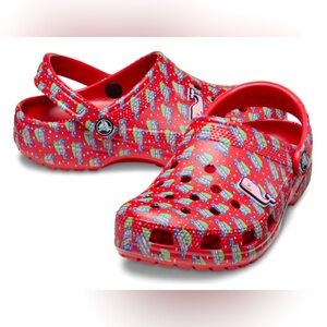 🆕🔖 Crocs ✨Classic Clog Slip On✨Vineyard Vines Holiday Collab ✨Red ✨Size m8 w10